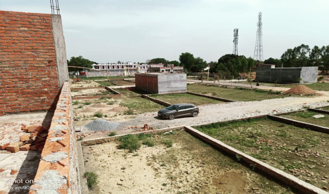  Residential Plot 1000 Sq.ft. for Sale in Mohanlalganj, Lucknow