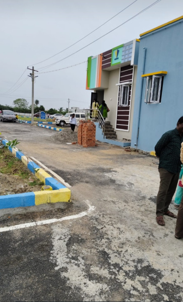  Residential Plot 600 Sq.ft. for Sale in Red Hills, Chennai