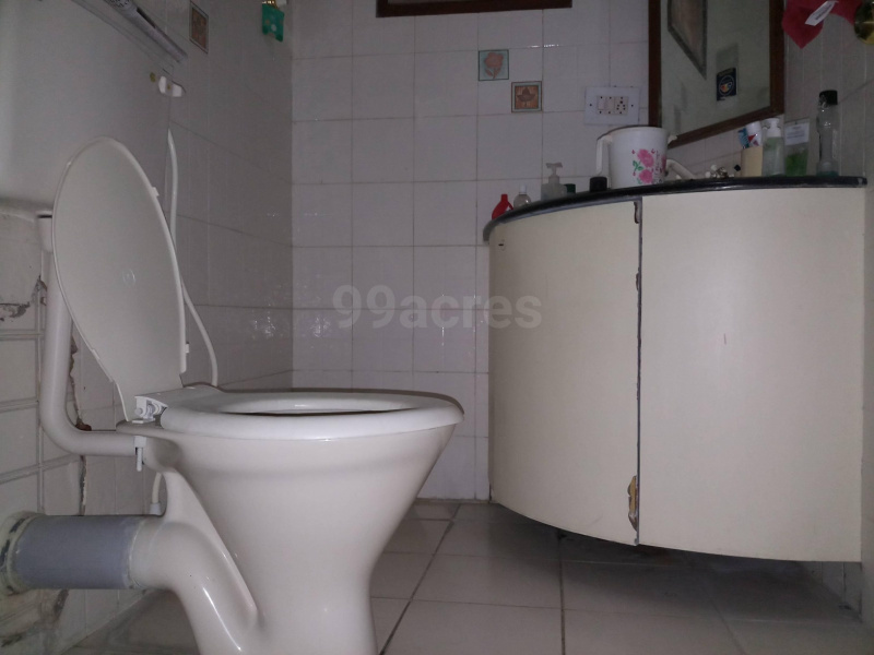 2 BHK House 2400 Sq.ft. for Rent in Kagadasspura, Cv Raman Nagar, Bangalore