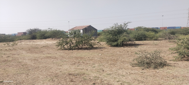  Industrial Land 11890 Sq. Meter for Sale in Mundra Port, Kutch