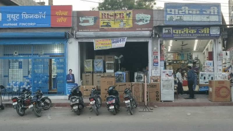  Showroom 700 Sq.ft. for Rent in Rani Bazar, Bikaner