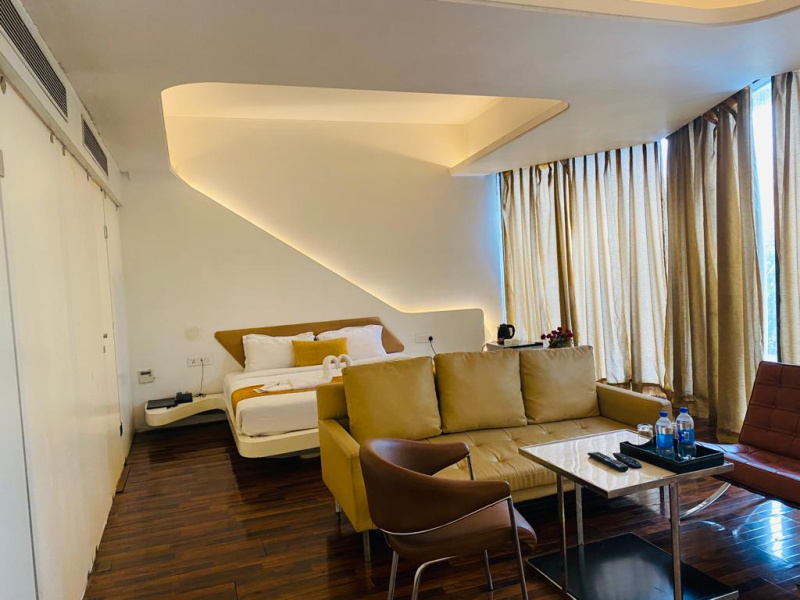  Hotels 35000 Sq.ft. for Sale in Civil Road, Rohtak