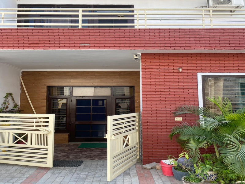 3 BHK Villa 2000 Sq.ft. for Sale in Airport Road, Mohali