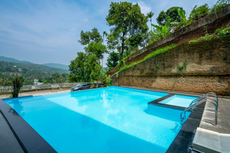  Hotels 2 Acre for Sale in Kumily, Idukki