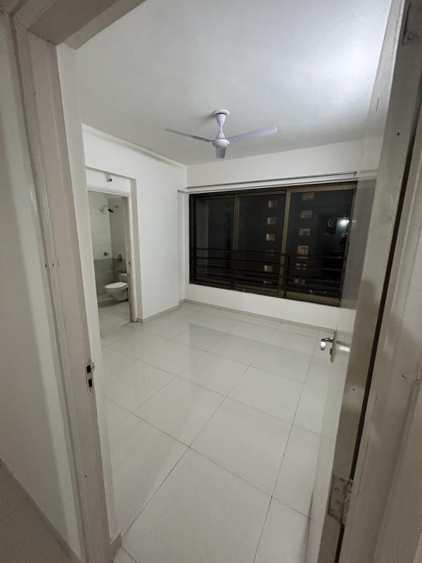 3 BHK Apartment 1250 Sq.ft. for Sale in Makarba, Ahmedabad