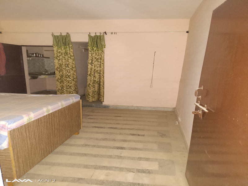 2 BHK Builder Floor 250 Sq.ft. for Sale in Parikrama Marg, Vrindavan