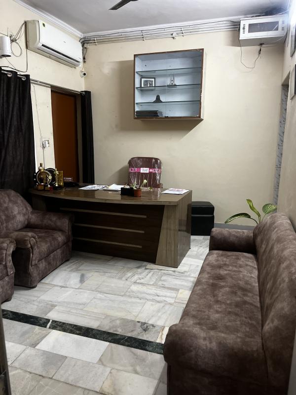  Business Center 10000 Sq.ft. for Rent in Gwalior Road, Agra