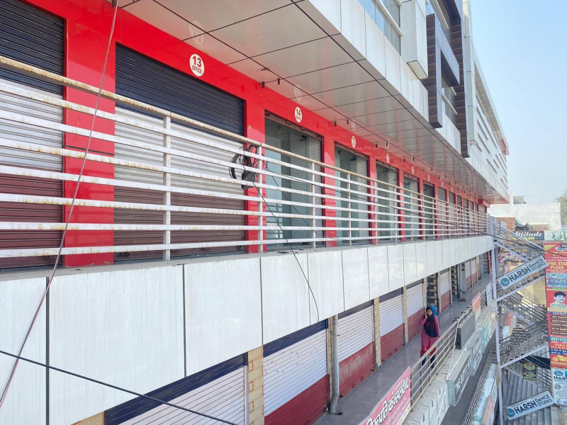  Commercial Shop 100 Sq.ft. for Sale in Pallavpuram Phase 1, Meerut