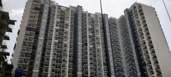 3 BHK Flat for Sale in Greater Noida West