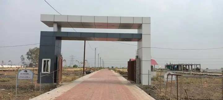  Agricultural Land 10000 Sq.ft. for Sale in AIIMS, Bhopal
