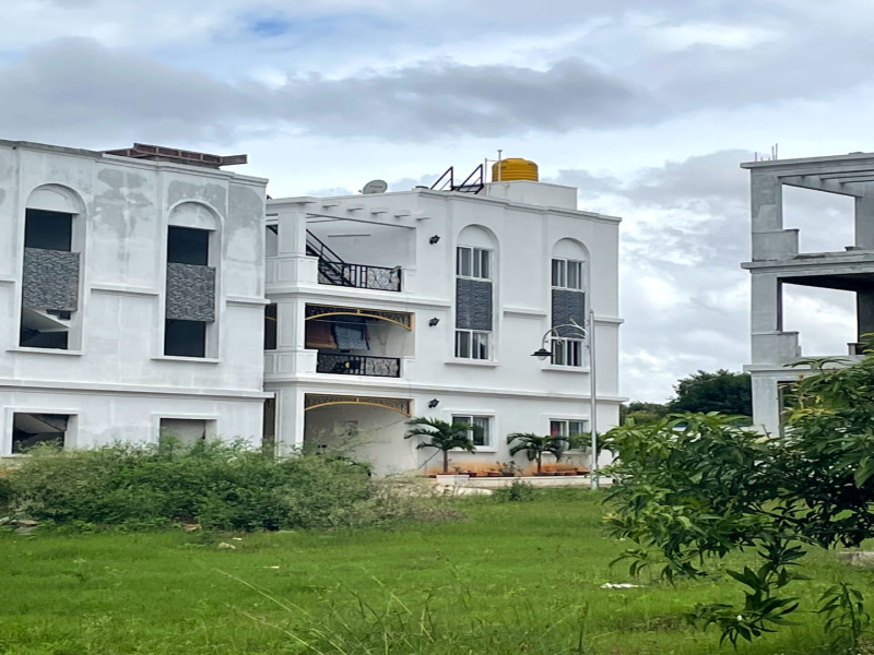 5 BHK Villa 2600 Sq.ft. for Sale in Bommasandra, Bangalore