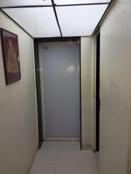 2 BHK Flat for Rent in Lokhandwala, Andheri West, Mumbai
