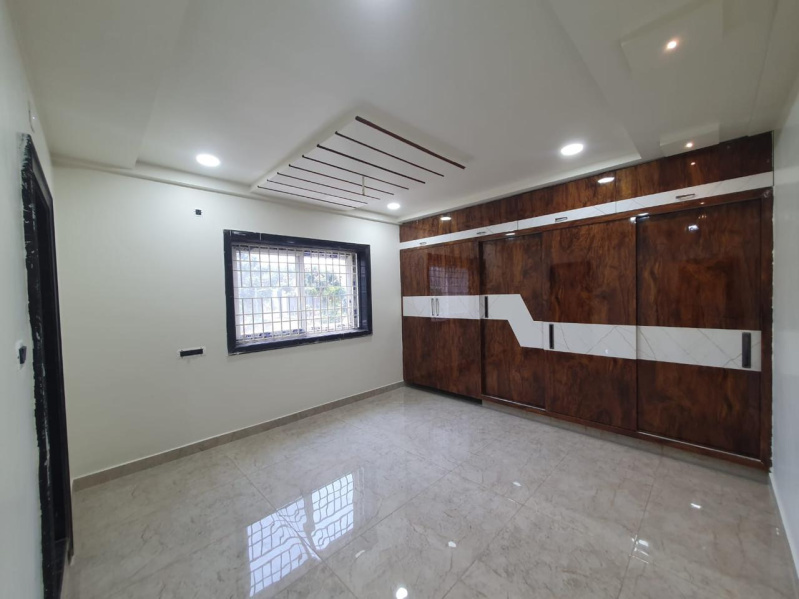 3 BHK Apartment 1700 Sq.ft. for Sale in Madhuranagar, Vijayawada