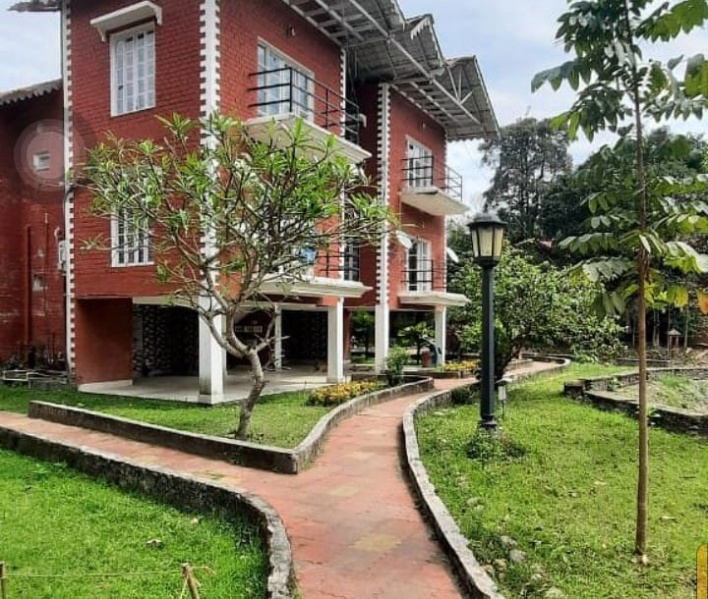  12 Bigha Hotels for Sale in Upper Cart Road, Kalimpong