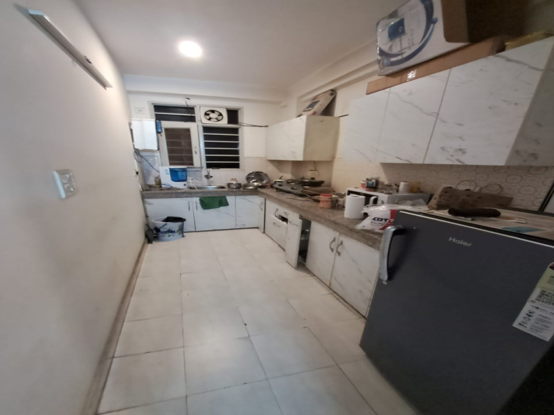 3 BHK 2200 Sq.ft. Builder Floor for Rent in Sector 27 Gurgaon