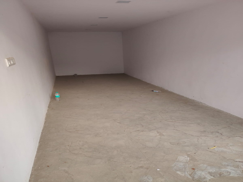  Commercial Shop 1500 Sq.ft. for Rent in Vibhuti Khand, Gomti Nagar, Lucknow