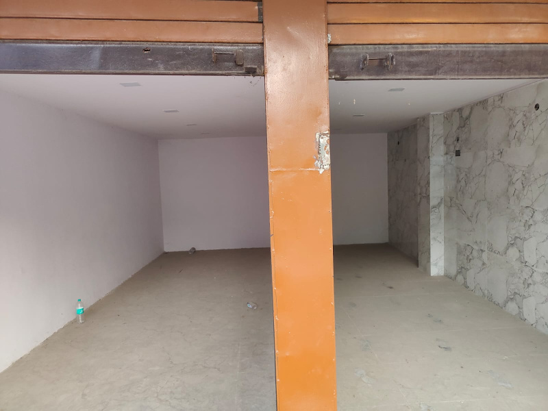  Commercial Shop 1500 Sq.ft. for Rent in Vibhuti Khand, Gomti Nagar, Lucknow
