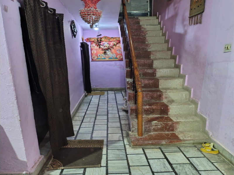 5 BHK House 675 Sq.ft. for Sale in Mundera, Allahabad