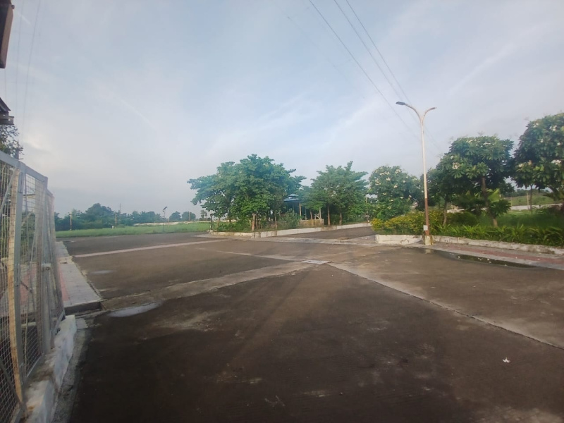  Residential Plot 1000 Sq.ft. for Sale in Chiklod Road, Bhopal