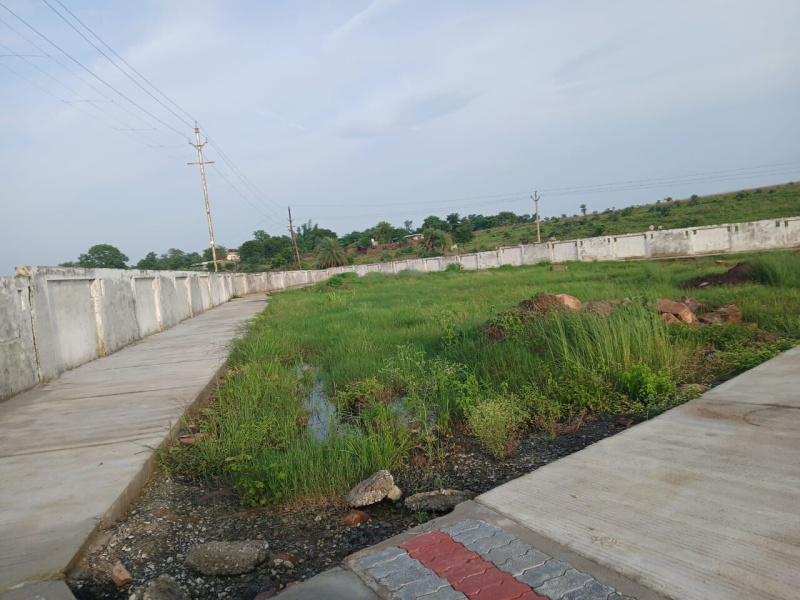  Residential Plot 1000 Sq.ft. for Sale in Chiklod Road, Bhopal