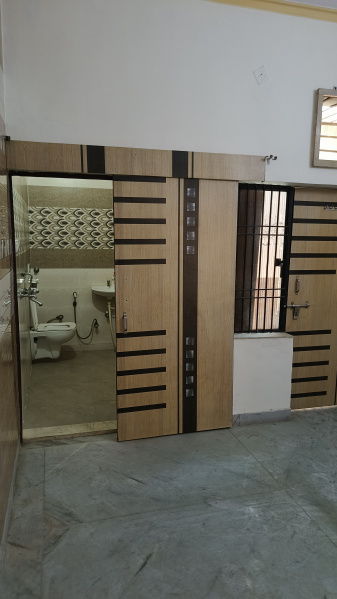 2 BHK House 125 Sq.ft. for Rent in Dayal Bagh, Agra