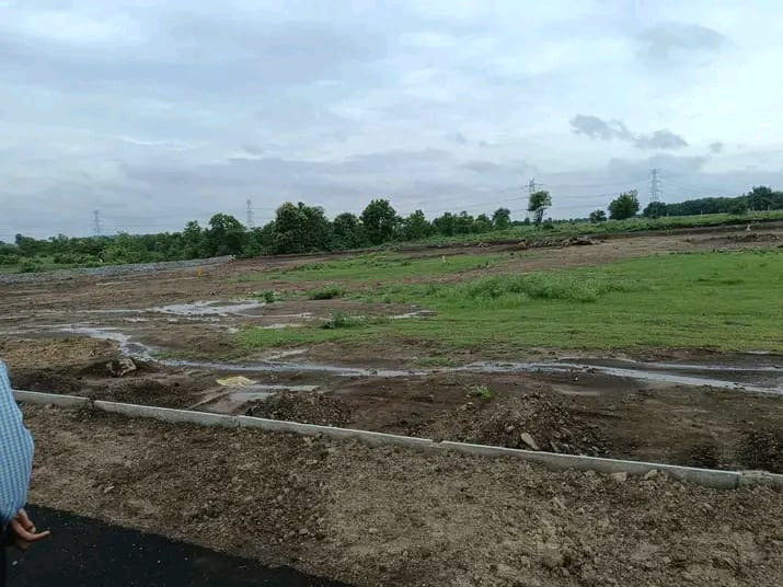  Commercial Land 5000 Sq.ft. for Sale in Ring Road, Nagpur