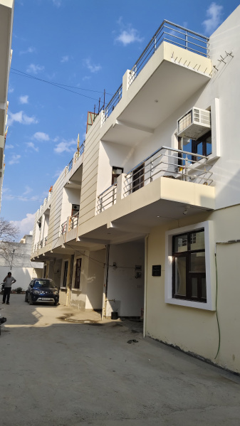 3 BHK House 1695 Sq.ft. for Sale in Sector 10 Greater Noida West