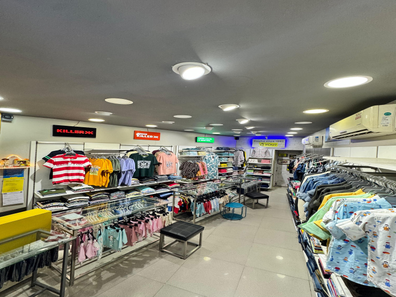 400 Sq.ft. Commercial Shop for Rent in Prem Nagar, Borivali West, Mumbai