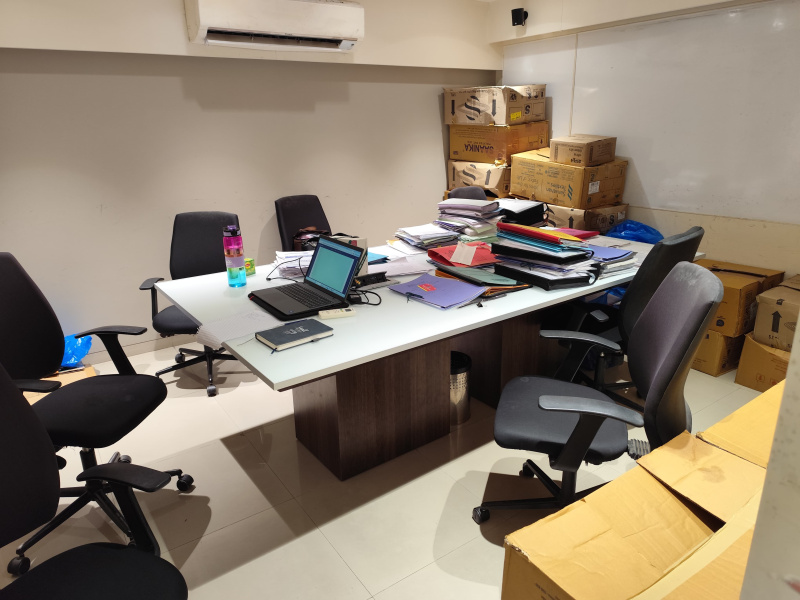  Office Space 1428 Sq.ft. for Sale in Vesu, Surat