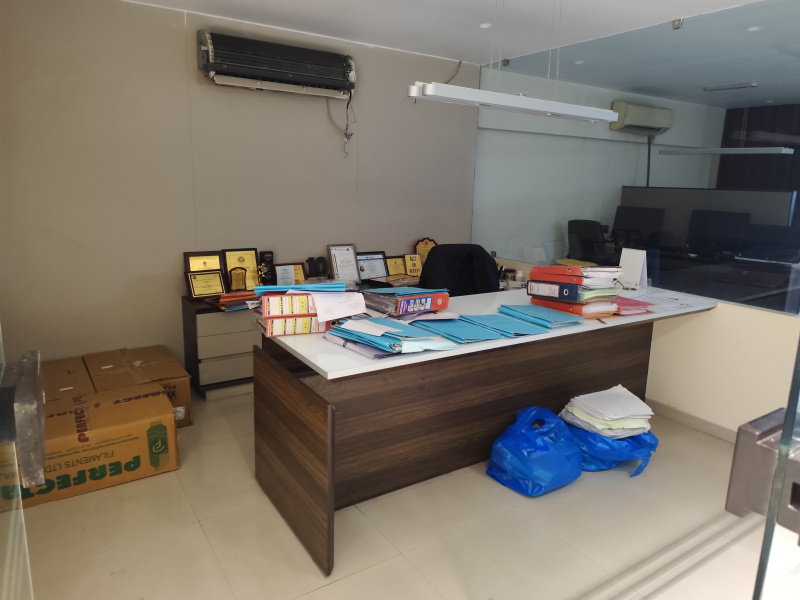  Office Space 1428 Sq.ft. for Sale in Vesu, Surat