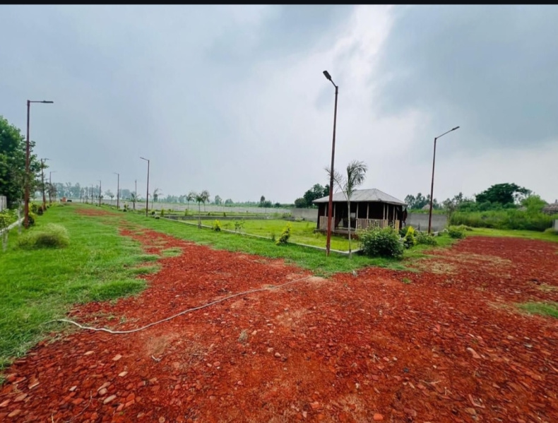  100 Sq. Yards Residential Plot for Sale in Garhmukteshwar, Hapur