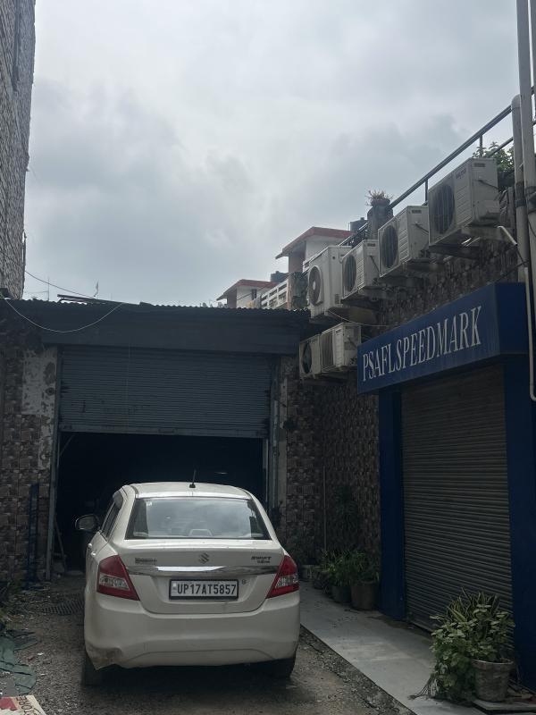  Warehouse 4000 Sq.ft. for Rent in Rangpuri, Delhi