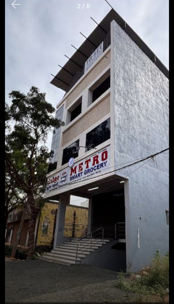  6000 Sq.ft. Commercial Shop for Sale in Manhalli, Bidar