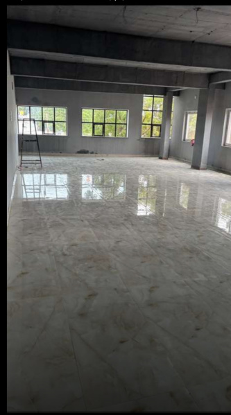  6000 Sq.ft. Commercial Shop for Sale in Manhalli, Bidar