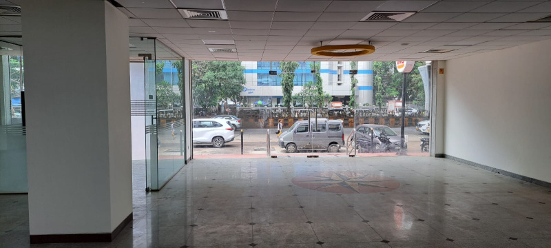  Showroom 3000 Sq.ft. for Rent in Kalina, Santacruz East, Mumbai