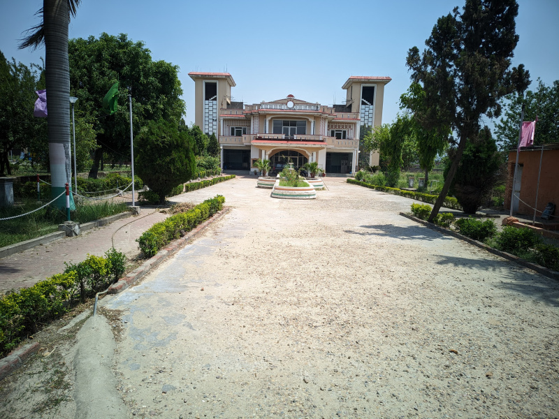  80000 Sq.ft. Office Space for Rent in Bishnah, Jammu