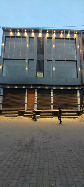  Showroom 2800 Sq.ft. for Rent in Mahavir Colony, Panipat