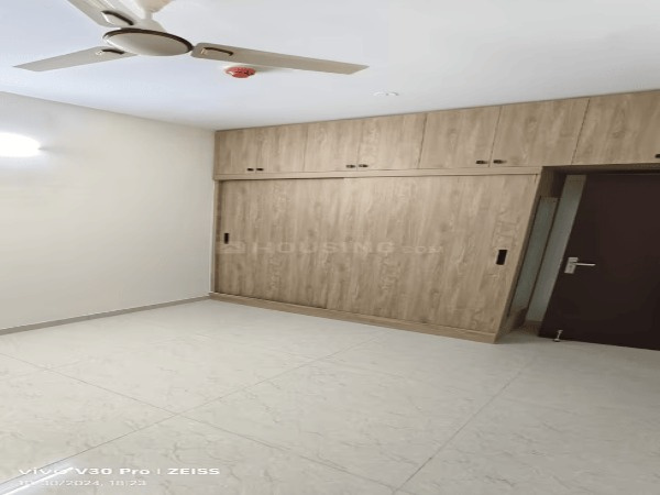 3 BHK Apartment 1700 Sq.ft. for Rent in Kr Puram, Bangalore