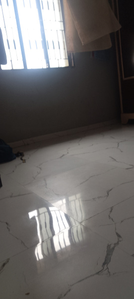  Commercial Shop 350 Sq.ft. for Rent in Vastral, Ahmedabad