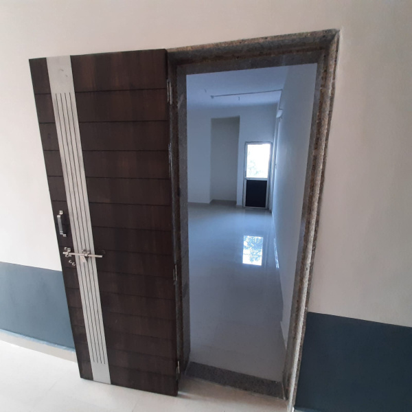  Office Space 230 Sq.ft. for Sale in Nawa Para, Bhavnagar