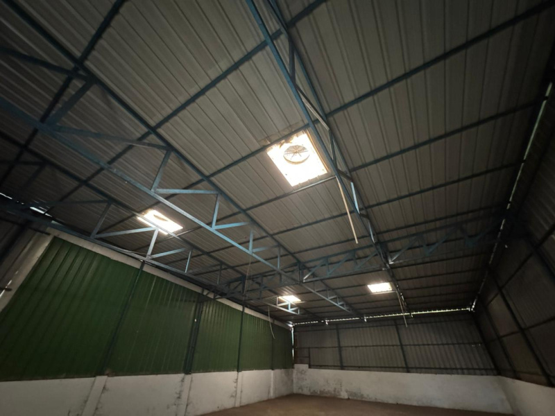  Warehouse 3000 Sq.ft. for Rent in Rau Pithampur Road, Indore