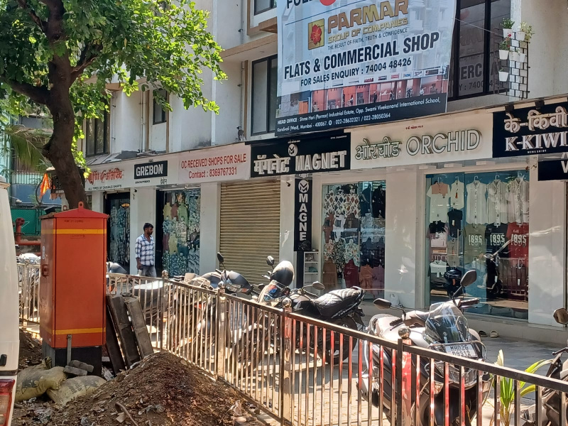  1400 Sq.ft. Warehouse for Rent in Santacruz West, Mumbai