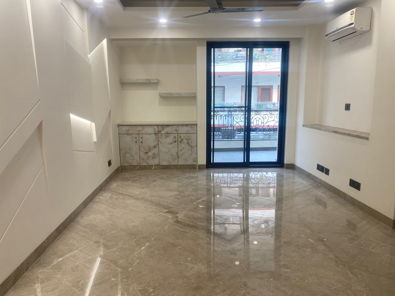 3 BHK Apartment 2000 Sq.ft. for Rent in Green Park, Delhi