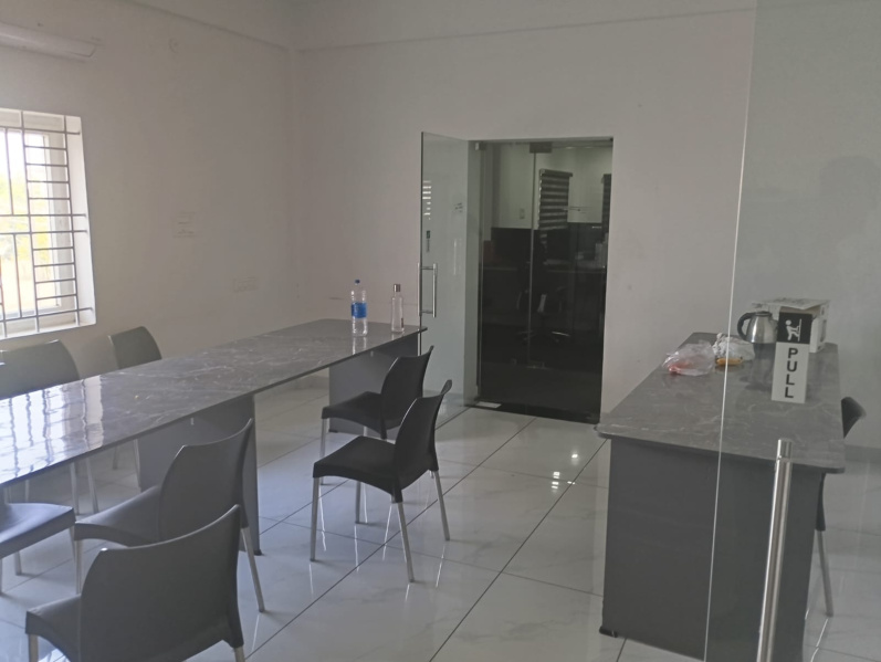  Office Space 1800 Sq.ft. for Rent in Peelamedu, Coimbatore