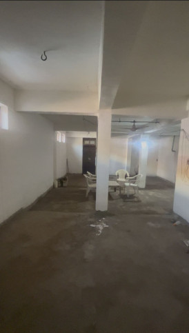  550 Sq.ft. Commercial Shop for Rent in Orai, Jalaun