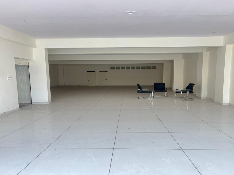  Business Center 12000 Sq.ft. for Rent in George Town, Allahabad