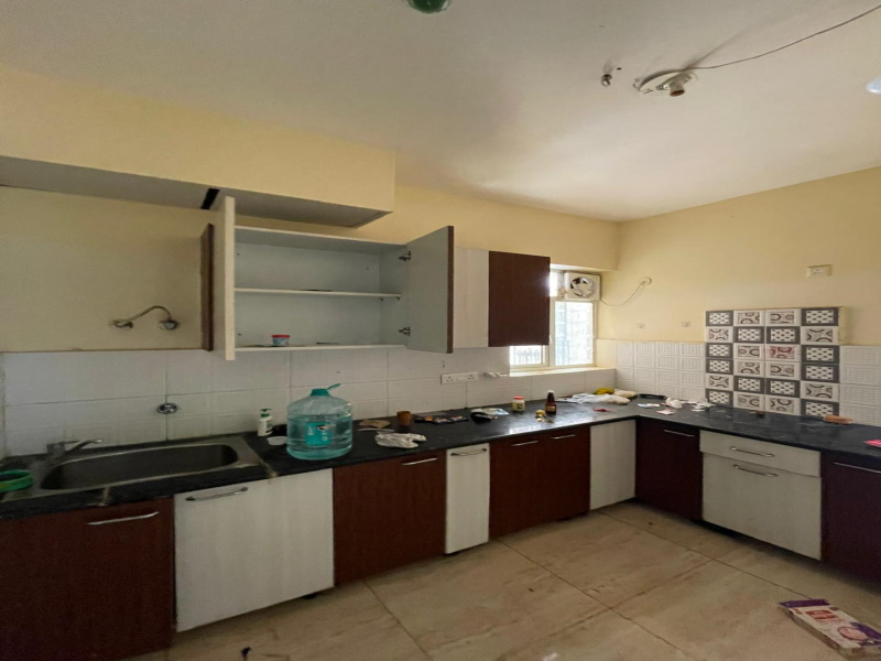 3 BHK Apartment 1495 Sq.ft. for Rent in NH 24 Highway, Ghaziabad