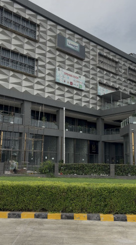  877 Sq.ft. Commercial Shop for Sale in Dwarka Expressway, Gurgaon