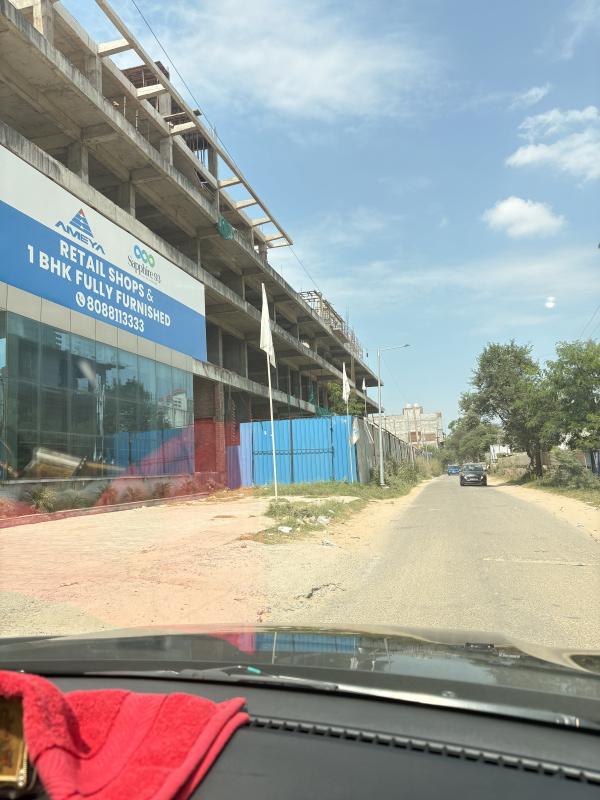  700 Sq.ft. Commercial Shop for Sale in Sector 93 Gurgaon