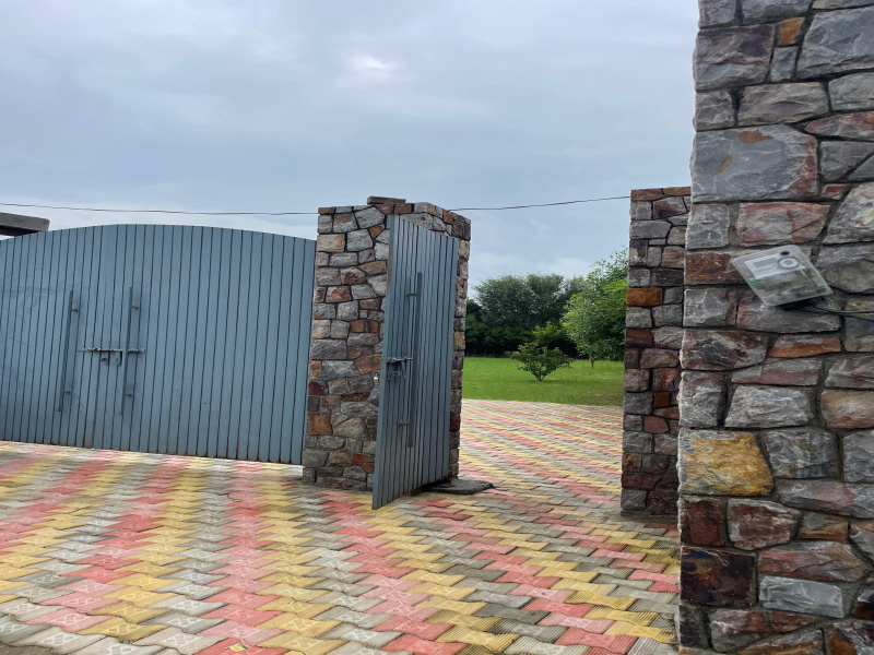  2420 Sq. Yards Agricultural/Farm Land for Sale in Sohna Road, Gurgaon